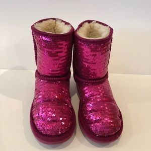 Pink sequence UGG’s